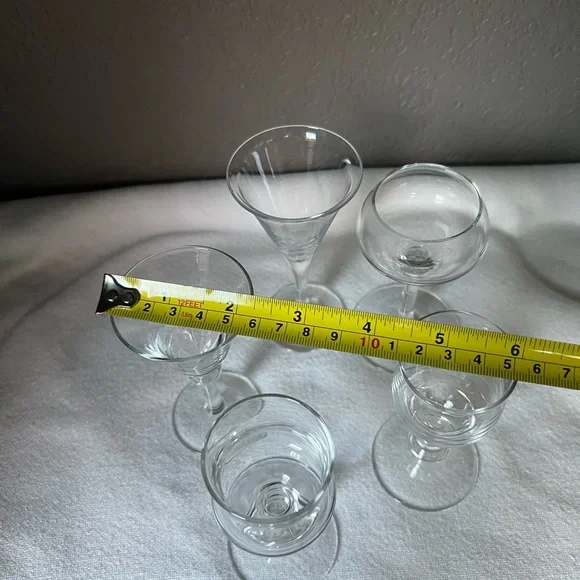 vintage Royal Bavarian Crystal cordial glasses. - Picture 4 of 12
